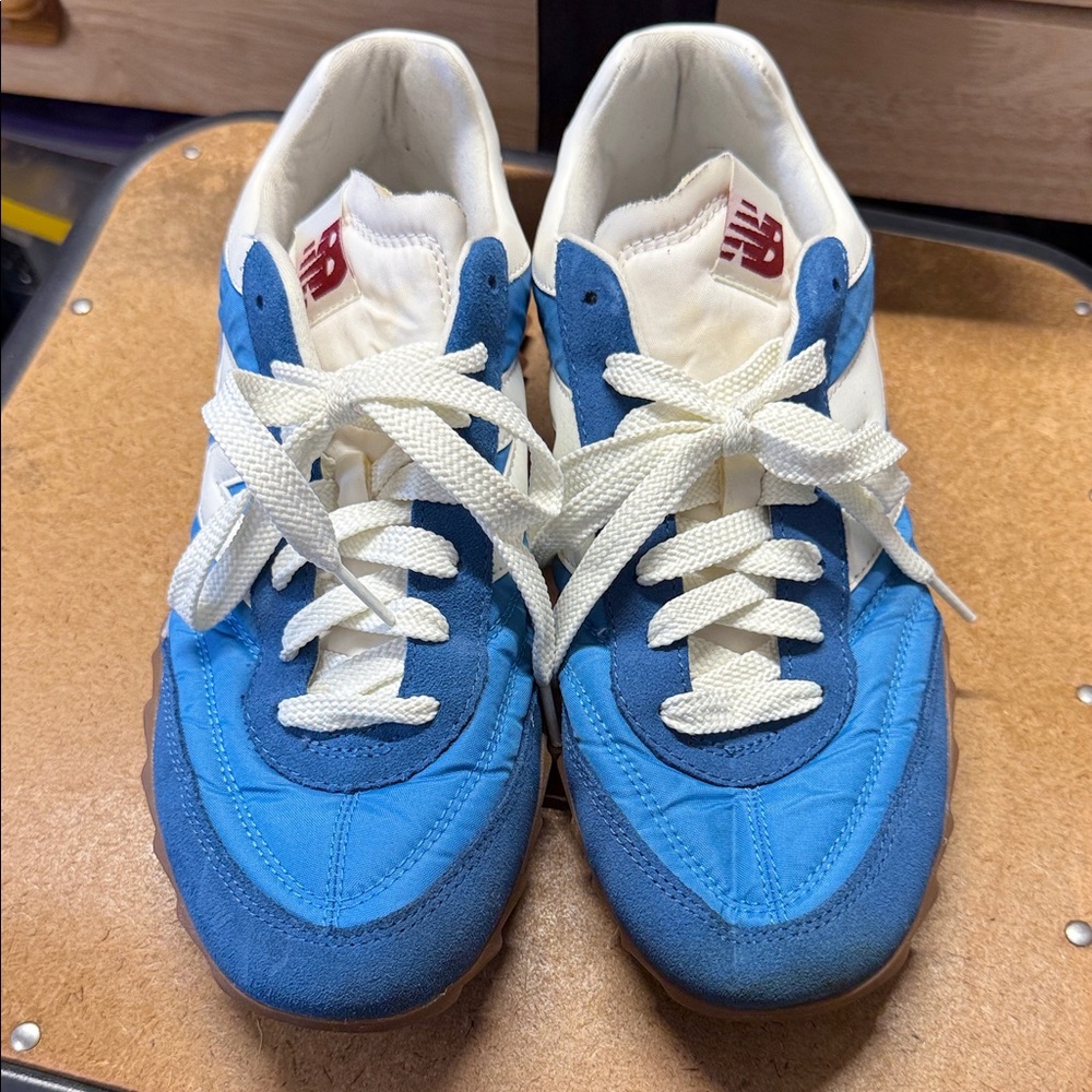 New Balance rc 30 Blue and White Athletic Shoes. No box size 10